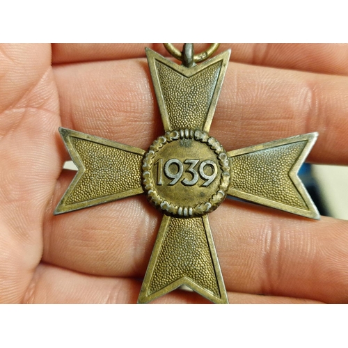 59m - 1939 German Nazi War Merit Medal