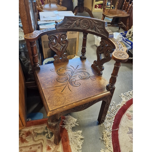 262 - Antique Carved Oak Corner Chair - 80cm high