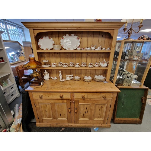 272 - Farmhouse Pine Kitchen Dresser