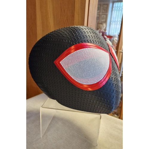 31 - Marvel Comics Spiderman Magnetic Helmet Superhero Cosplay Costume Mask - magnetically attaches & mea... 