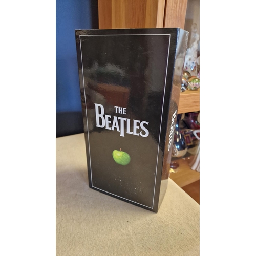 38 - The Beatles Complete Stereo CD Boxset