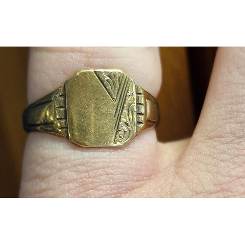 87 - 9ct Gold Signet Ring - 2.6g & size L