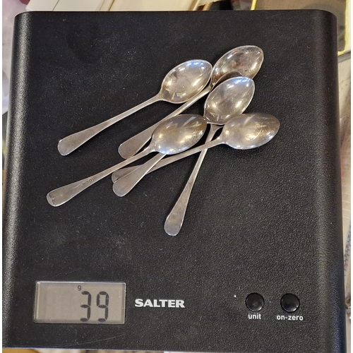 65h - Silver Hallmarked Cased Set of Silver Spoons - 39g