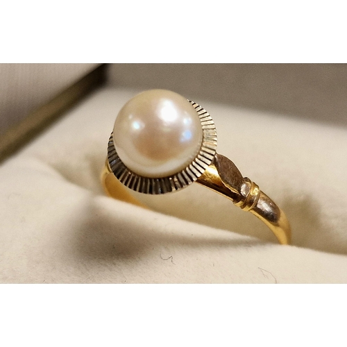 113 - 9ct Gold & Pearl Dress Ring, size O+0.5 & 2.05g