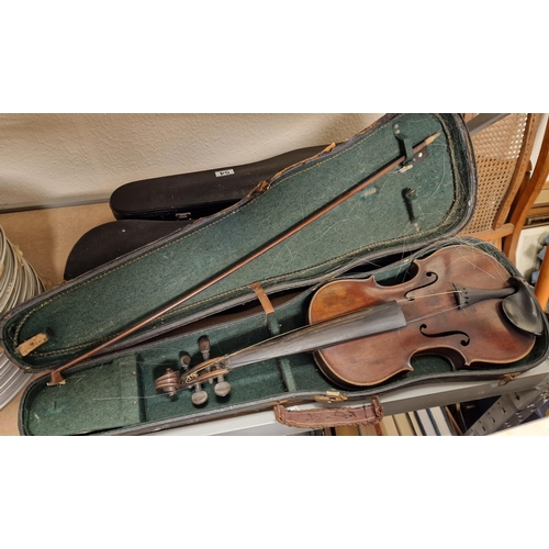53 - Violin (cased) marked 'Antoni Stradivarius Cremona' - Musical Instrument
