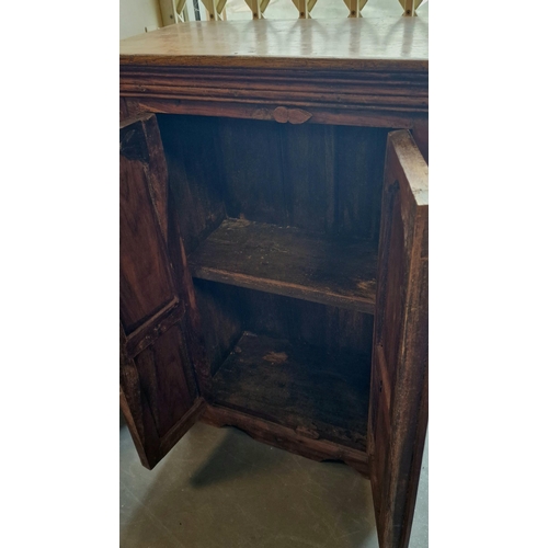 71p - Antique Oak Hall Cupboard/Display Unit - 91x61x33cm