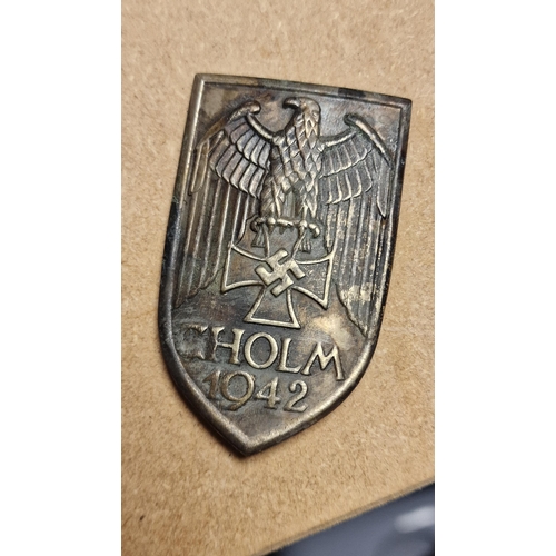 263 - German WWII Chom Shield Badge 1942