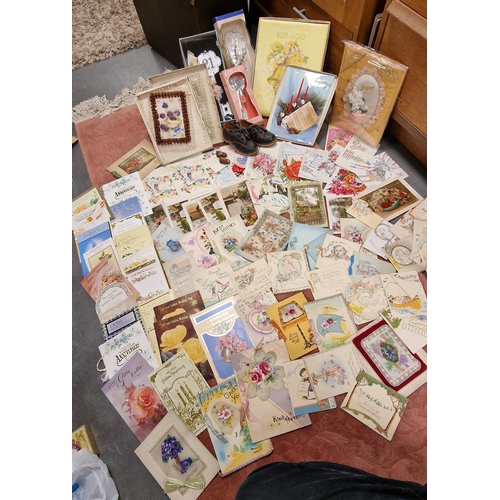 32e - Large Collections of Early Birthday, Anniversary, and Greetings cards from 1920's to 1960's