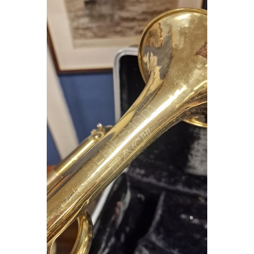 39h - Bach Series 1001 USA Made Trumpet/Cornet Musical Instrument