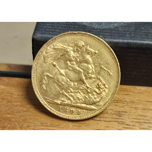 105 - 22ct Gold Sovereign Coin, 1894 Queen Victoria - 8g