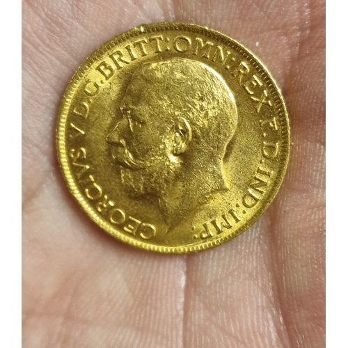 97 - 22ct Gold Sovereign Coin, 1912 - 8g