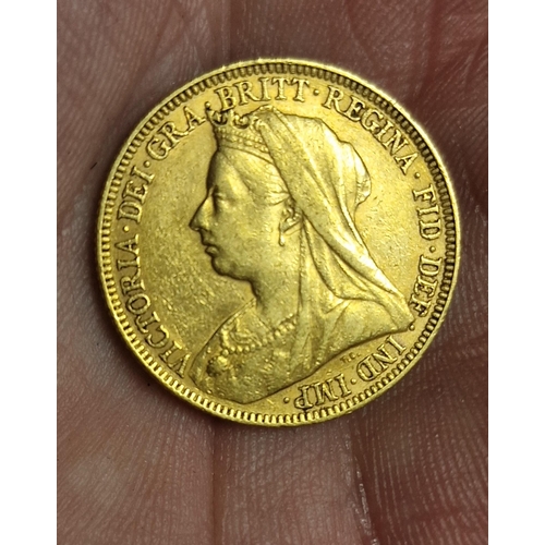 98 - 22ct Gold Sovereign Coin, 1896 Queen Victoria - 8g