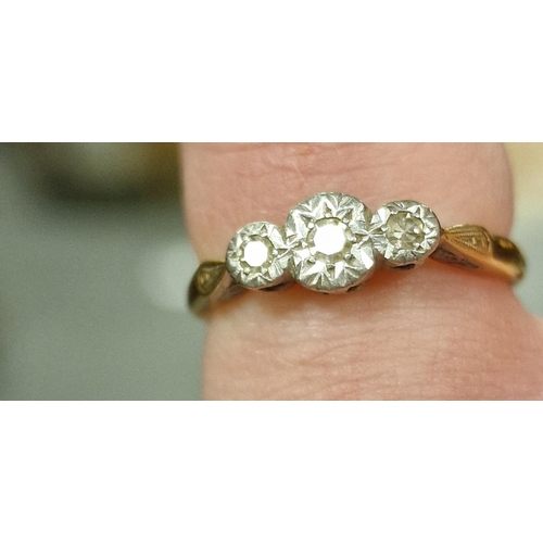 229c - 9ct Gold & Diamond Trilogy Ring, size L+0.5 & 2.15g