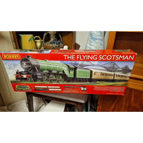 281b - Hornby The Flying Scotsman Train Railway Toy Set