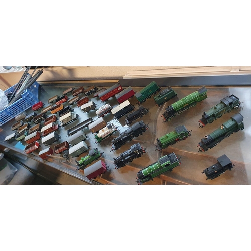 281c - Railway Train Collection of Loco Engines & Rolling Stock/Wagons, inc Hornby, Mainline, Airfix etc