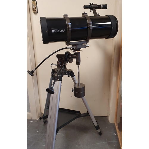 300 - Helios Super 20 Wide-Angle Astral Telescope & Integral Tripod + lenses too