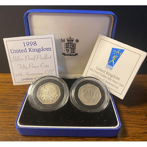 171 - Royal Mint 50p Piece Piedfort Silver Proof Pair Set - EEC and 1998 NHS & combined weight 32g