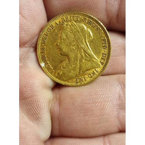 189 - 22ct Gold Queen Victoria Head Full Sovereign Coin