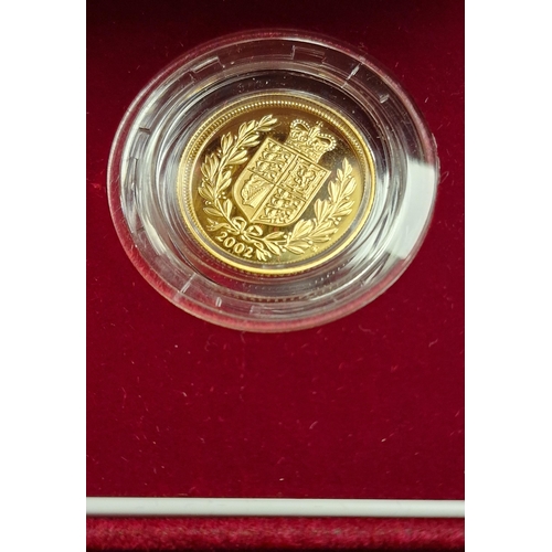 194 - 22ct Gold 2002 Half Sovereign Cased Royal Mint Half Sovereign Proof Coin