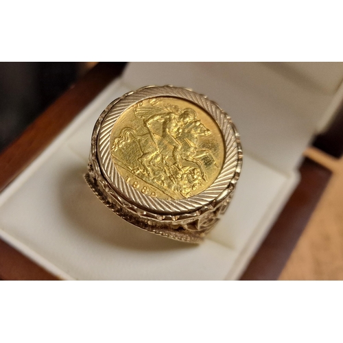 203 - 22ct Half Sovereign 1982 Sovereign Ring (9ct) - total 11.95g and size T