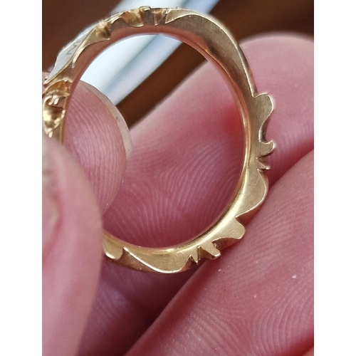 207 - Antique Gold Mourning Ring, size M+0.5 - marked 'Friends Remember' - likely High Gold Content - 4.5g