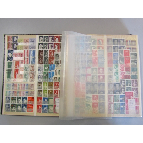 175 - GERMANY (EAST) - 1949 -1990 A superb parallel collection of both unmounted mint and fine chiefly pos... 