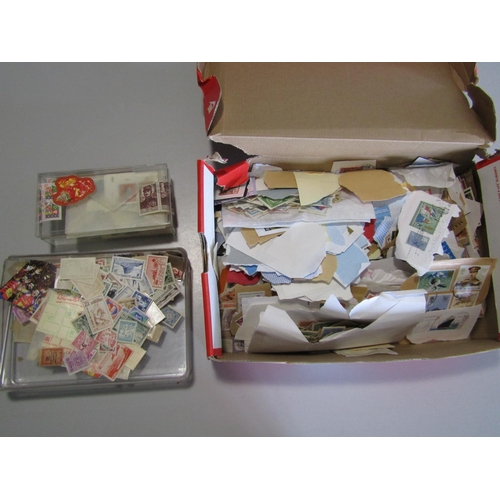 6 - BOX with dozens sorted by country of areas into large envelopes, noted good quantity of Japan, U/M C... 