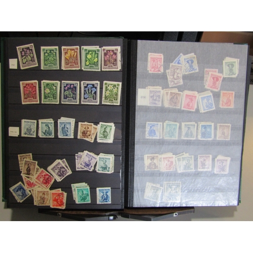 153 - AUSTRIA - 1946 - 1967 mixed unmounted mint and used in a Lighthouse Stockbook light duplication in t... 