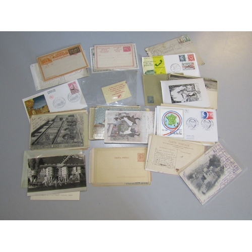 73 - POSTAL HISTORY - Worldwide covers small accumulation from 19th century onwards odd better throughout... 