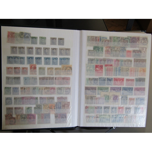 2 - BELGIUM & LUXEMBOURG: Duplicated collection in a large stockbook of approx. 1550 stamps & 25 M/S min... 