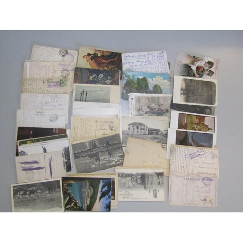 15 - POSTAL HISTORY - Fieldpost Postcards used mainly from French, German, Austria or Hungarian soldiers ... 