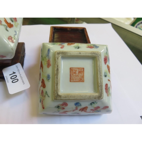 100 - Pair of Small Chinese Porcelain Holders on Hardwood Stands