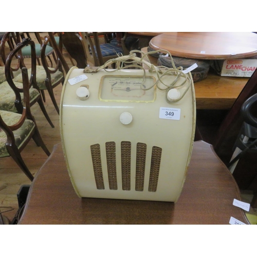 349 - Vintage Bakelite Ever Ready Radio