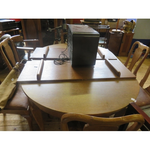 393 - Oak Wind Out Dining Table and Six Chairs