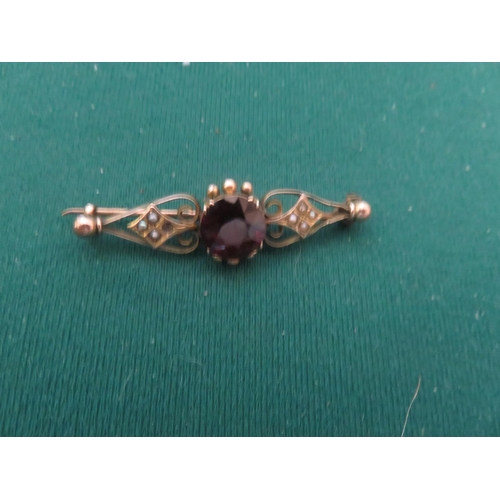 69A - 9ct gold garnet and seed pearl bar brooch