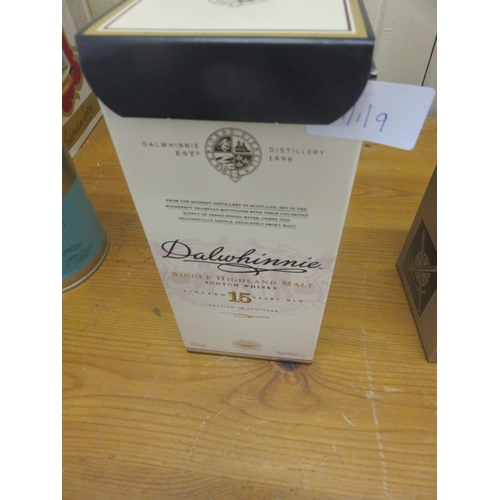 16 - Dalwhinnie 15 year old single Highland Malt Whisky 43% in cream and gold box