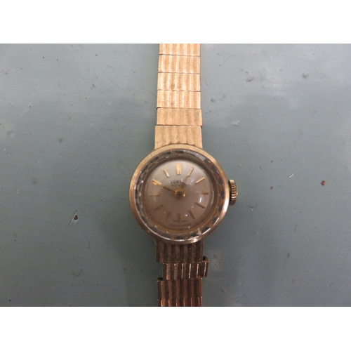 92 - 9ct. Gold Ladies Wrist Watch