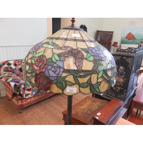 371 - Tiffany Style Standing Lamp