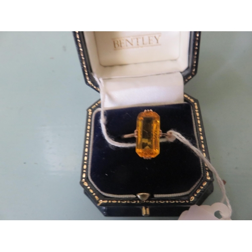 95 - 9ct Ring with Yellow Stone