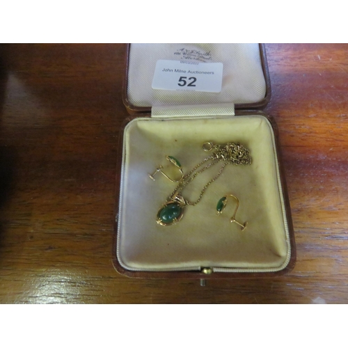 52 - 14ct Gold and Jade Pendant and Earring Set