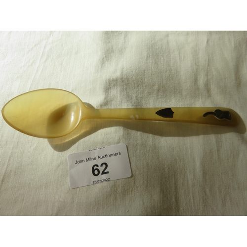 62 - Horn Spoon