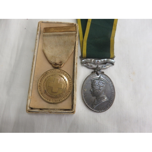 72 - George VI Indian Efficiency Medal and a Red Cross Medallion