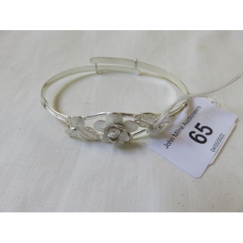 65 - Filigree Silver Expanding Flower Bracelet