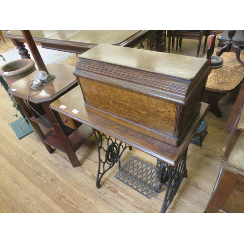 482 - Oak Treadmill  Singer Sewing Machine