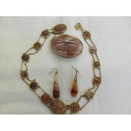 120 - Suite of Red/Pink Agate Jewellery, Necklace, Brooch and Earrings