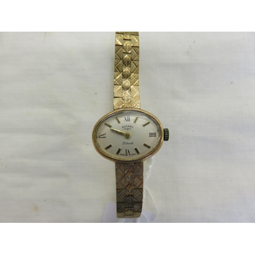 138 - 9ct Gold 21 Jewels Rotary Ladies Wristwatch
