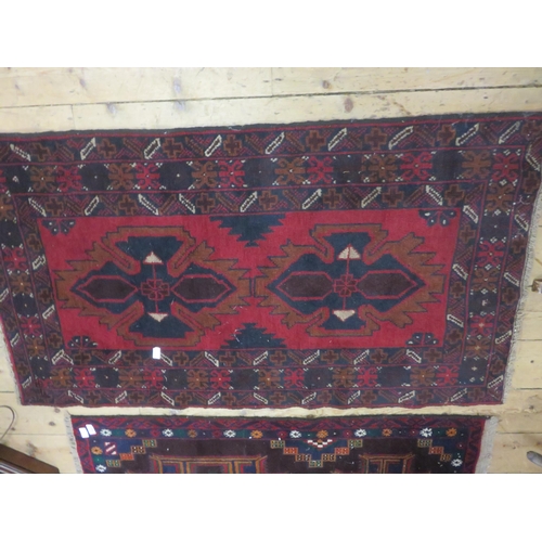 521 - Middle Eastern Rug, Two Medallion Design on Red round 59