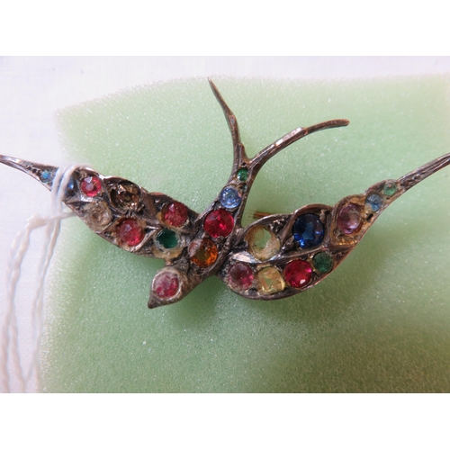 86 - Gemstone Brooch in Bird Form