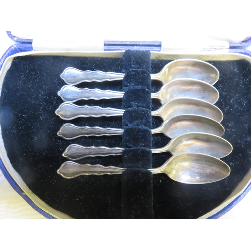 113 - Cased Set of Six London Silver Coffee Spoons