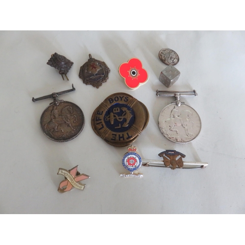 108 - Lot of WW1 Medals, Sweetheart Brooch, Badges etc